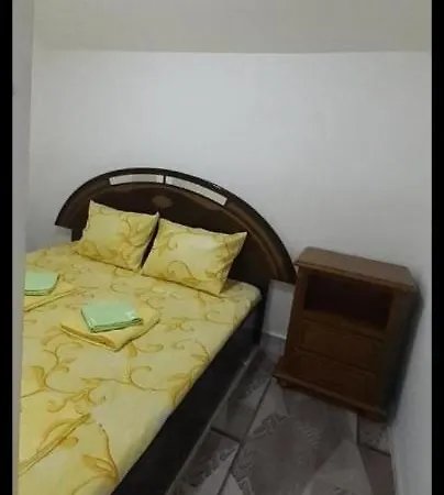 Apartament Cole *