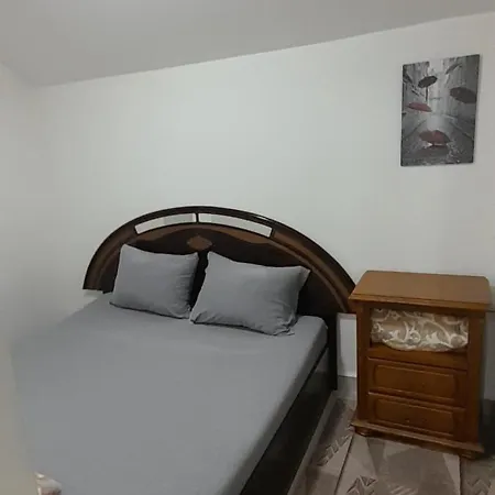 Cole Apartament